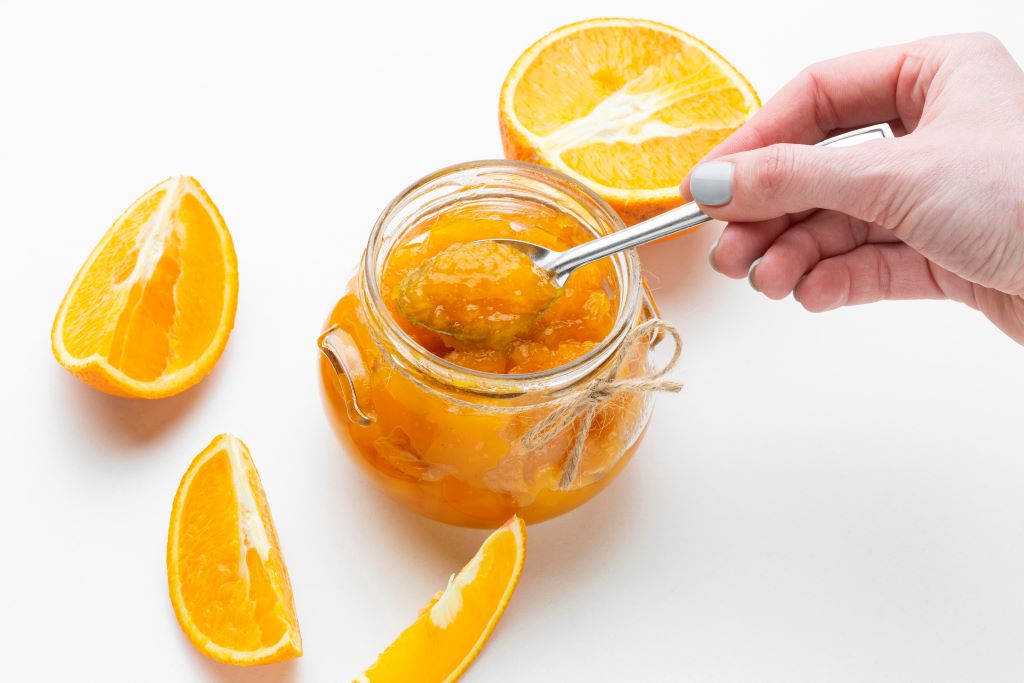 orange peel and coconut oil lip scrub